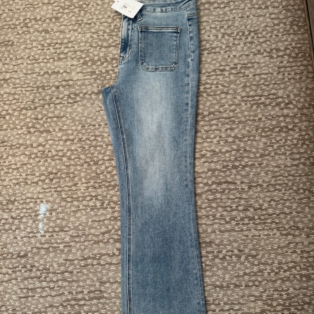 VERVET MESMERIZED HIGH RISE KICK BELLA FLARE Jeans-size 28-NWT